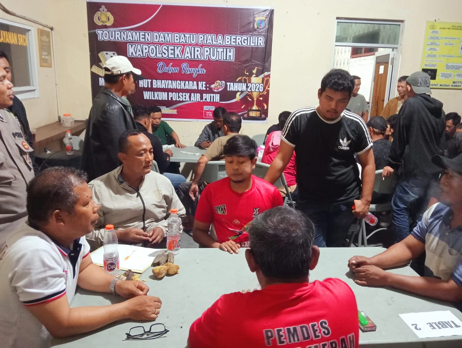 Kapolsek Air Putih Buka Turnamen Dam Batu Piala Bergilir dalam Rangka HUT Bhayangkara ke-80