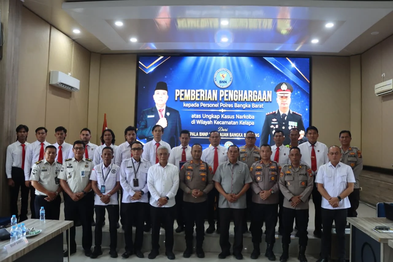 Polres Bangka Barat Terima Penghargaan dari BNNP Babel Usai Ungkap 1 Kg Sabu di Kelapa