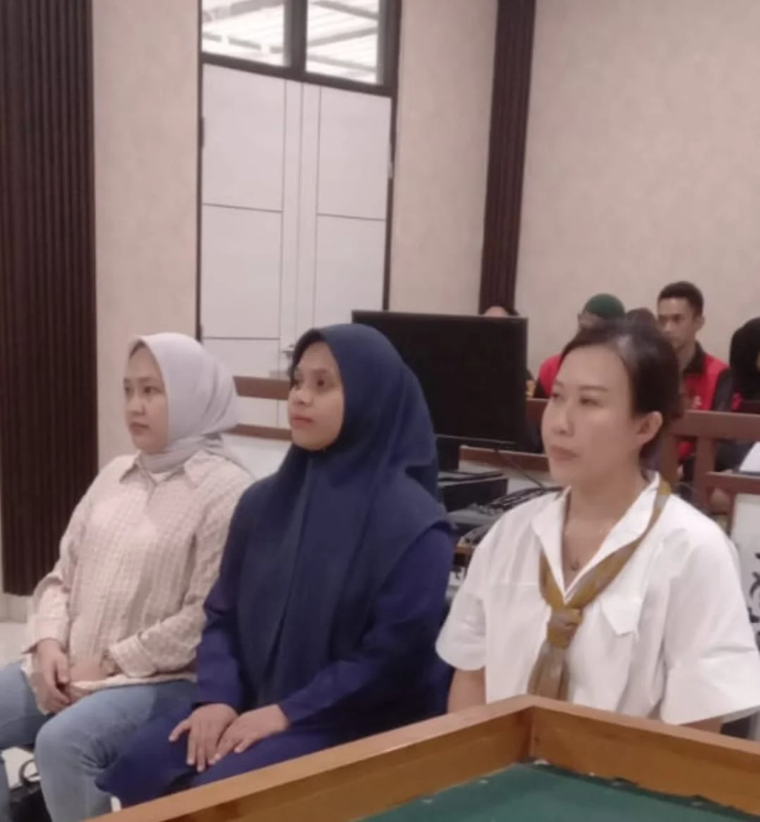*Seorang Karyawan Swasta Ibu Muda Salah Satu Staf Di CV Adipura Novega Taifa Melakukan penipuan Di Sertai Penggelapan Keuangan Prusahan Sebesar 2,2M * 
