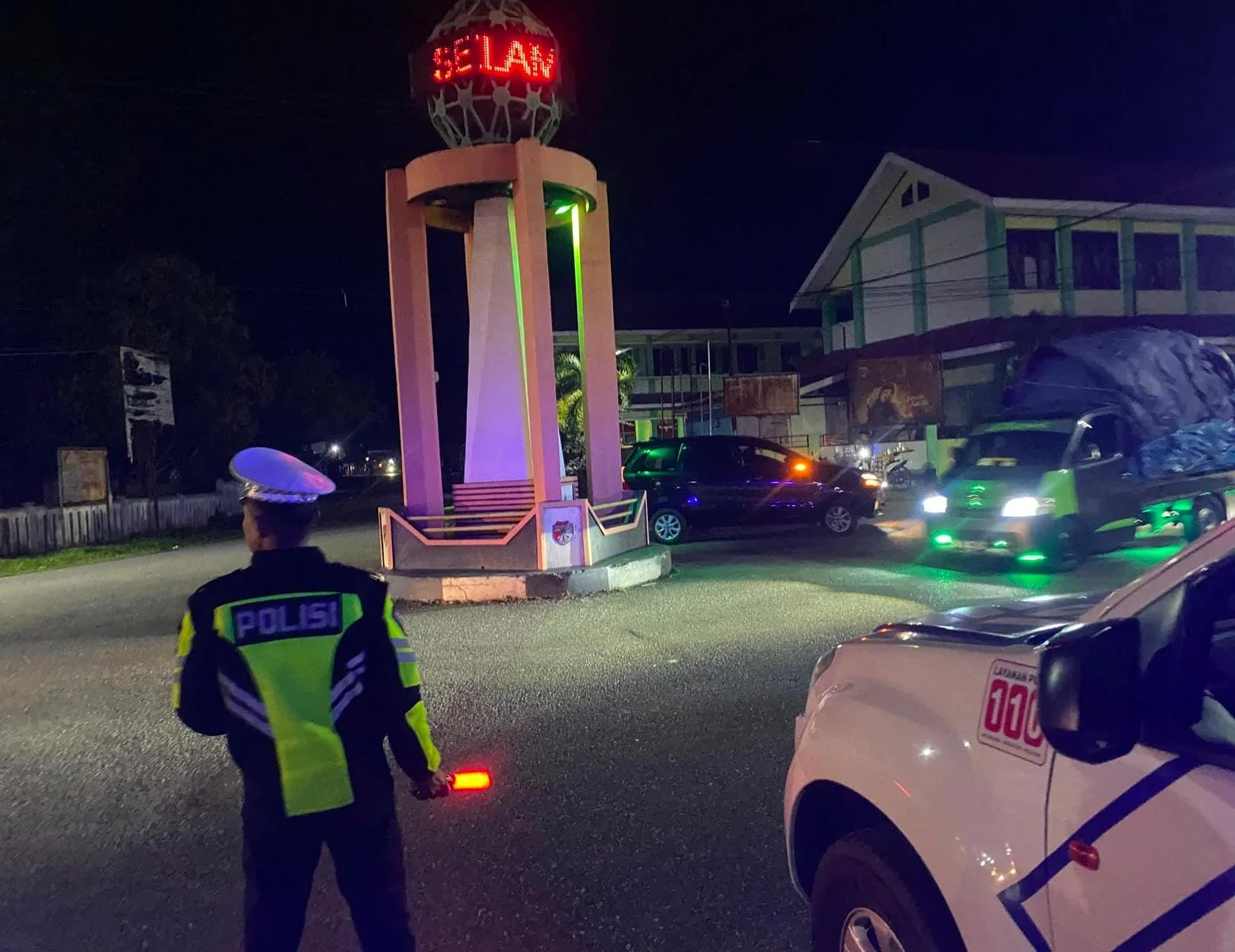 *Blue Light Patrol Satlantas Polres Touna, Arus Lalin Ampana Aman dan Lancar*