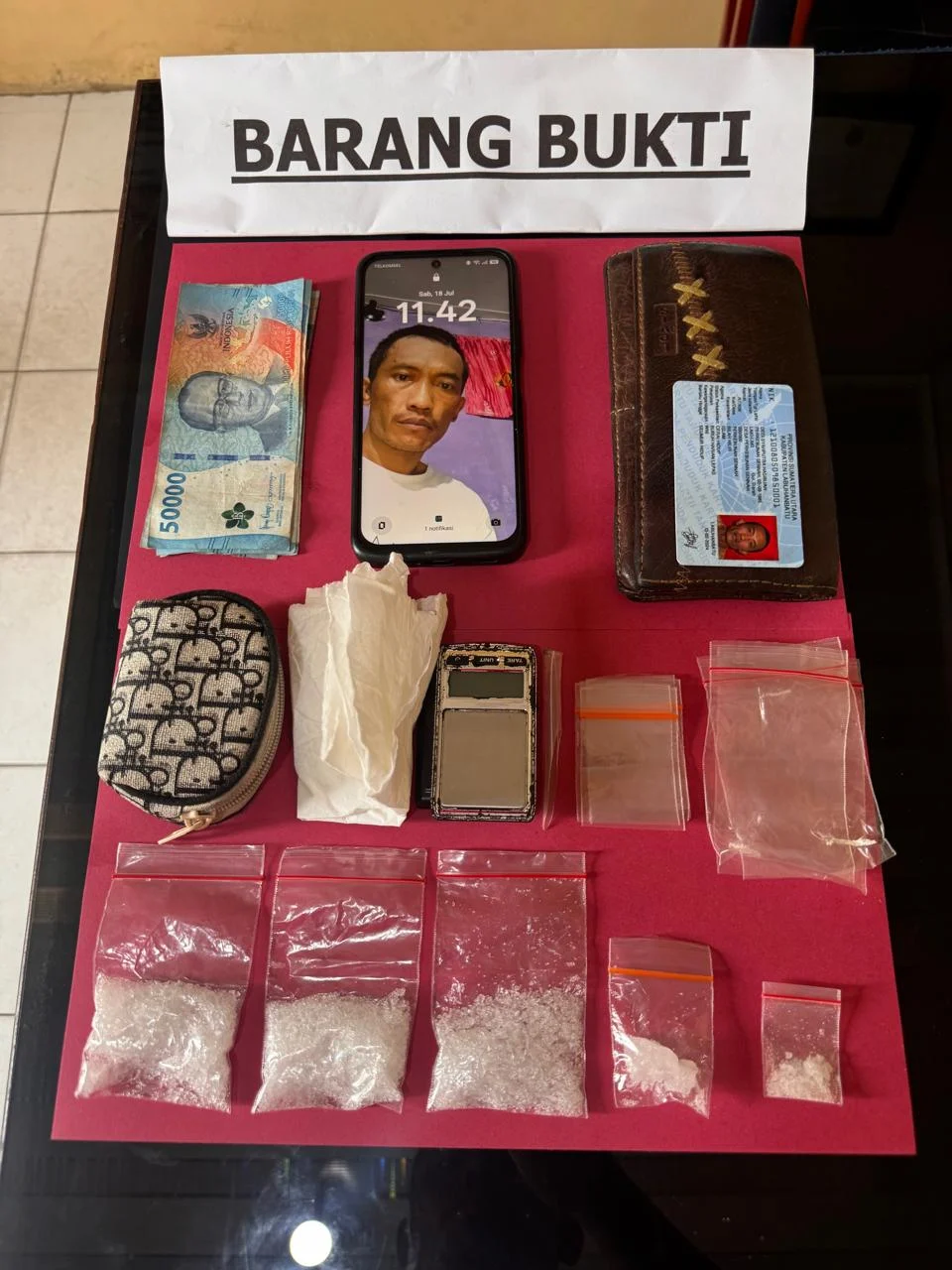 Putra Sennah Kena Gerebek Tim Unit Polsek Bilah Hilir Polres Labuhanbatu Barang Bukti 30,81 Gram.