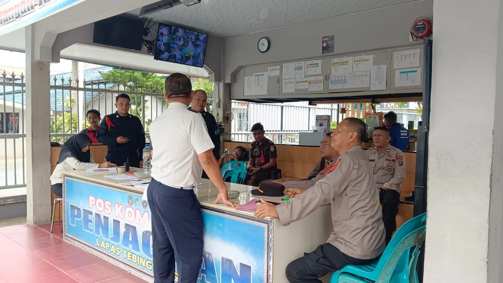 Jalin Silahturahmi, Kasat Binmas Polres Tebing Tinggi Kunjungi Lapas Kelas II B Tebing Tinggi 