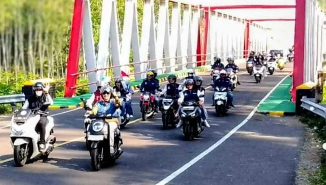 Plt Bupati Tulungagung Lepas Ratusan Pilar Sosial Touring JLS Peringati HUT ke-19 PKH