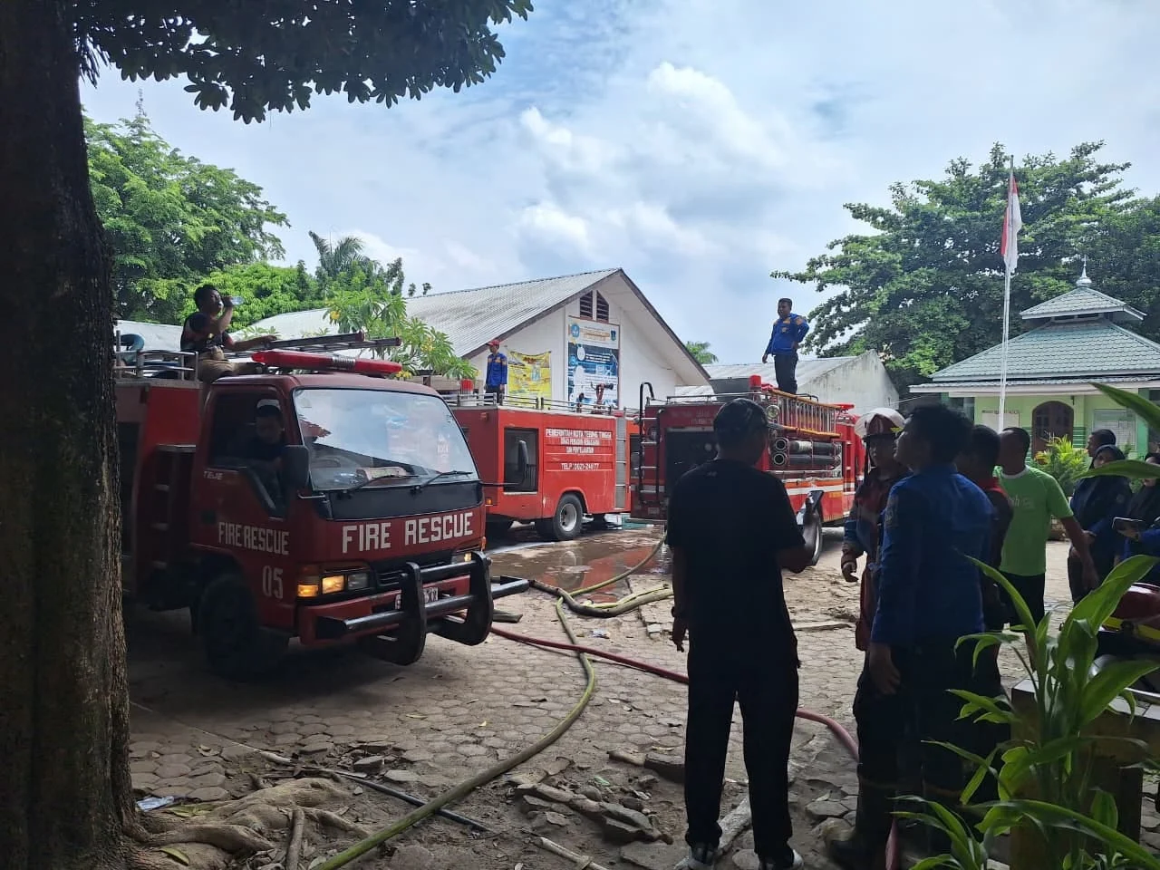 Polres Tebing Tinggi Tangani Kebakaran di SMP Negeri 9, Diduga Akibat Korsleting Listrik