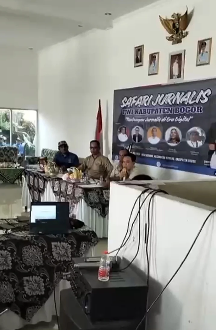 PROF DR SUTAN NASOMAL : HOAX WARTAWAN TAMPA UKW BISA DI PIDANA. PWI KAB BOGOR WAJIB MEMPERTANGGUNGJAWABKAN UCAPANNYA DI DUNIA PERS