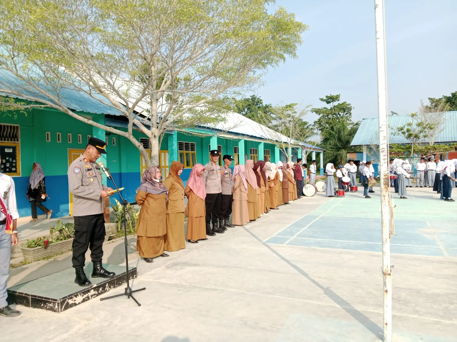 Polres Batu Bara Gelar Police Go To School Serentak di 20 Sekolah, Edukasi Pelajar Jauhi Narkoba dan Kenakalan Remaja