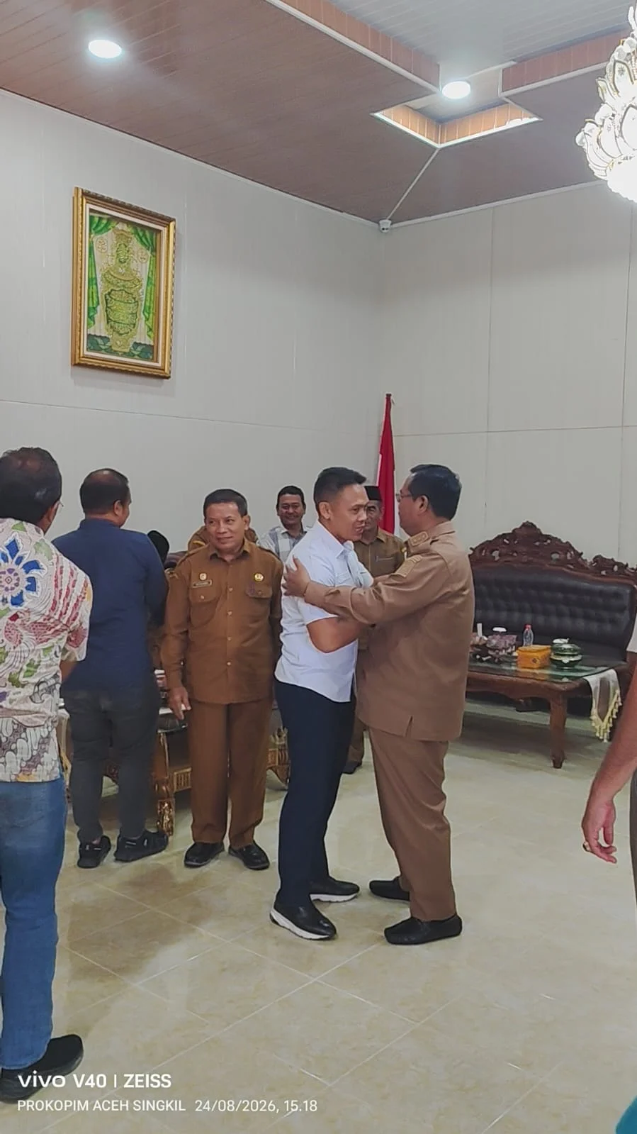Profesor Sutan Nasomal Menyambut Baik Penyerahan Sertifikat Sekolah Rakyat Diserahkan Bupati Aceh Singkil Safriadi Oyon!!! 