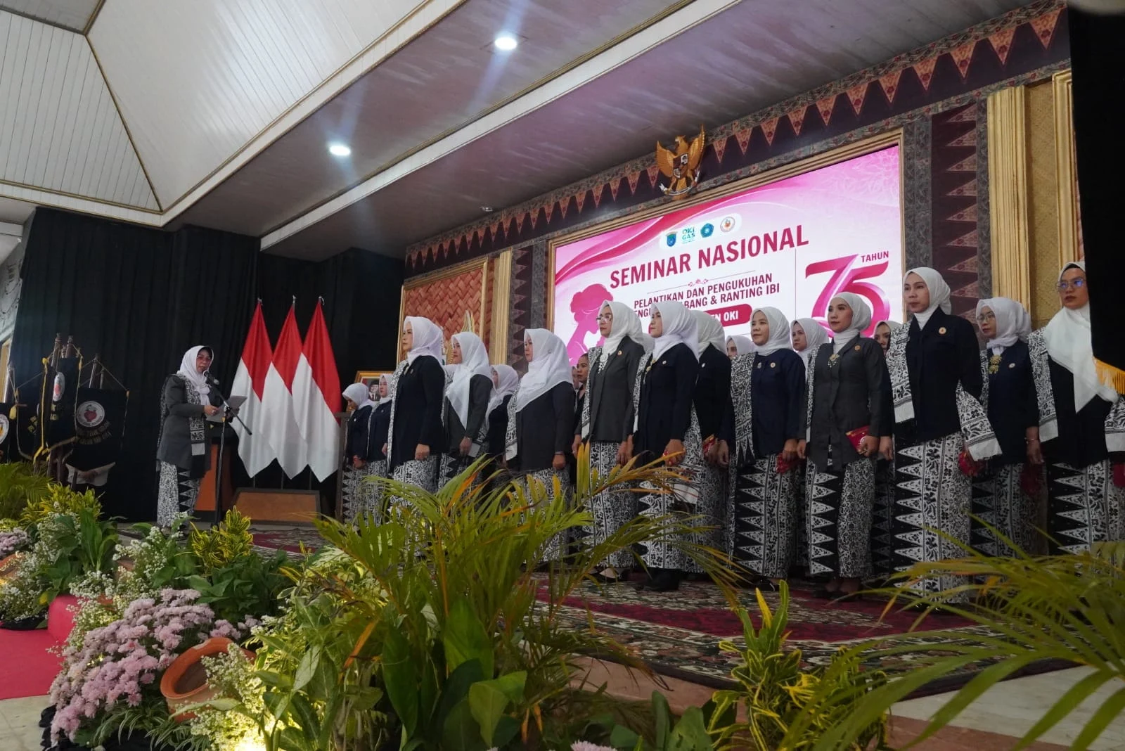 Bidan Ujung Tombak Layanan Kesehatan hingga Pelosok OKI
