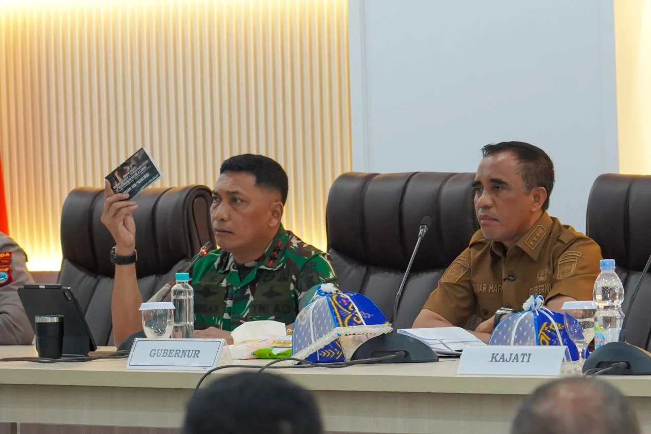 Rakor Penanganan Karhutla dan Kekeringan, Pangdam XXIII/Palaka Wira Tegaskan Pentingnya Sinergi Lintas Sektor dalam penanganan dan  Penyuluhan kepada Masyarakat”