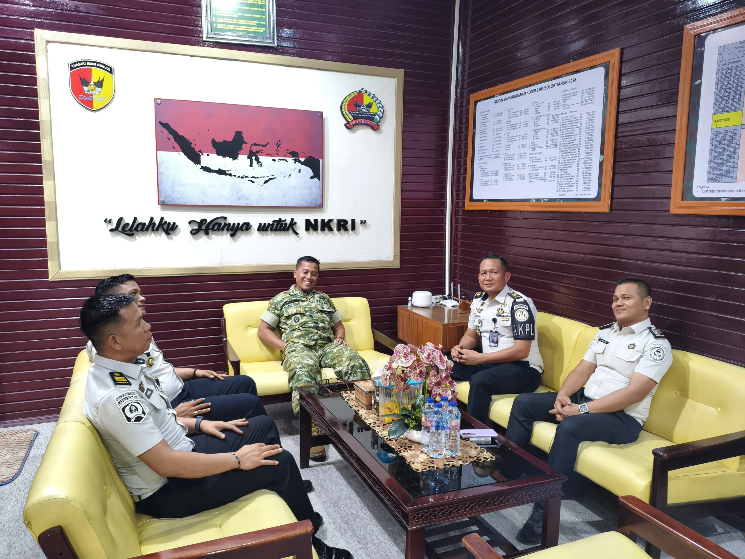 Dandim 0309/Solok Terima Kunjungan Ka.KPLP Lapas Kelas IIB Solok Tahun 2026.