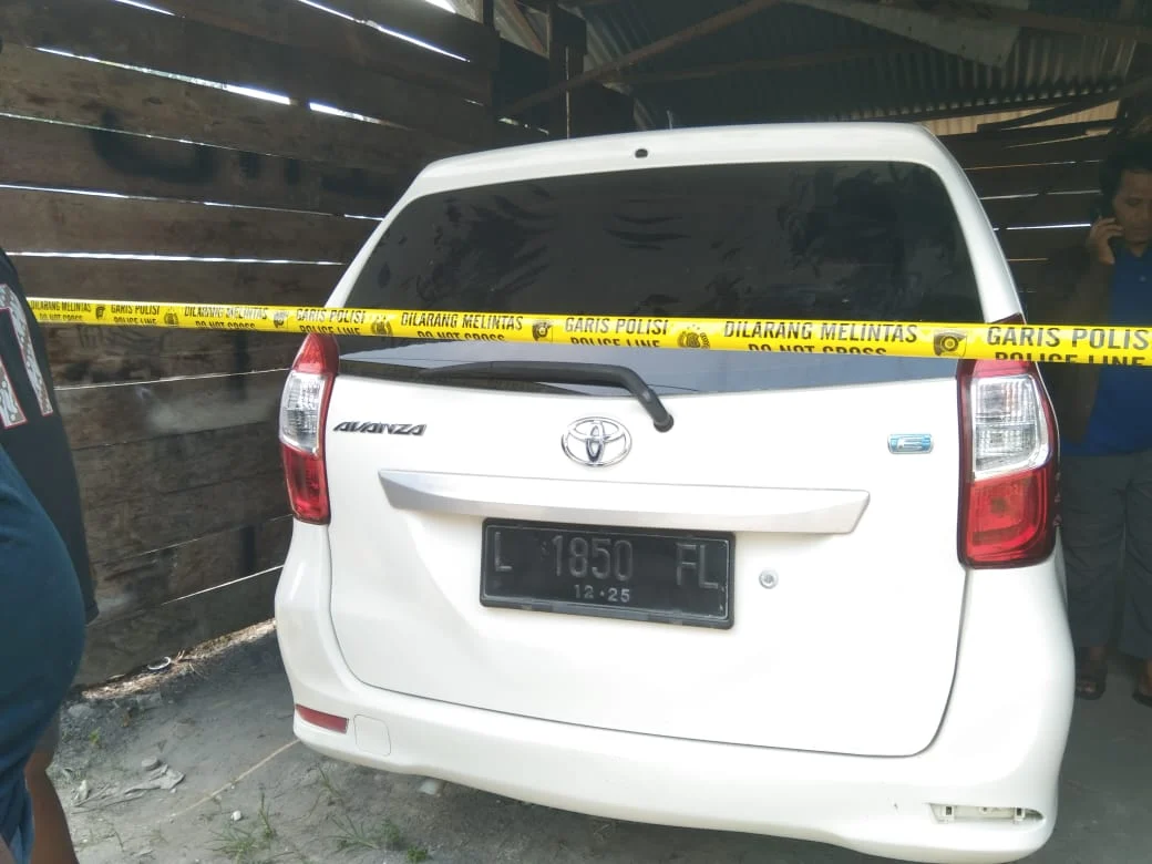 Mayat Dedi di Temukan Warga Sudah Bau Busuk di Dalam Rumah
