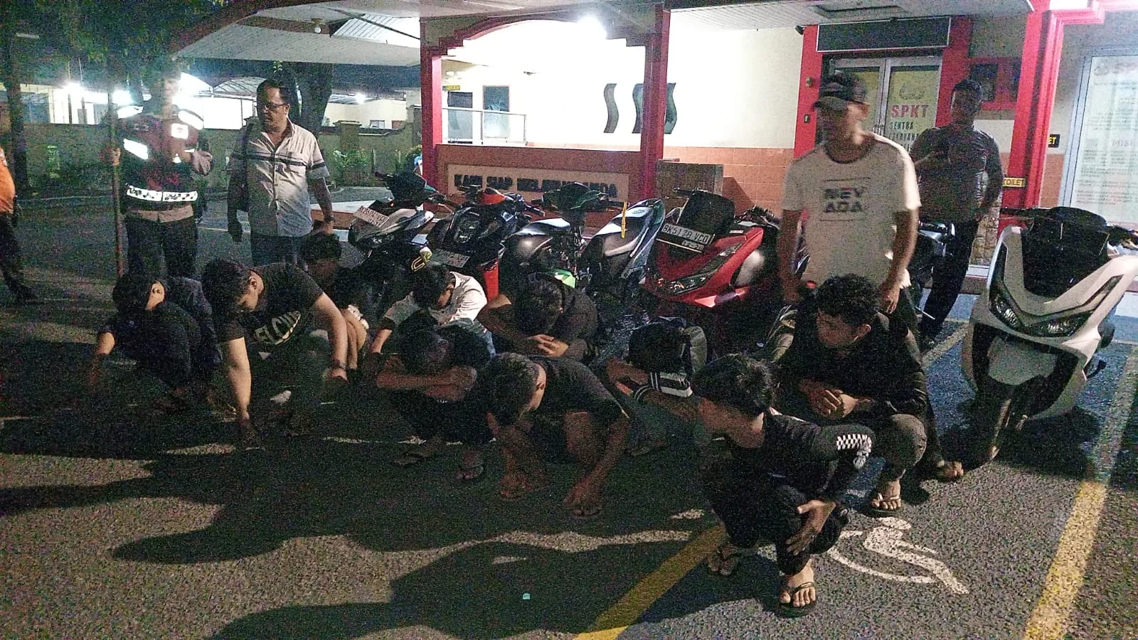 Tim Sergap Polres Asahan Amankan 10 Remaja Diduga Hendak Tawuran, Sajam dan 6 Sepeda Motor Diamankan