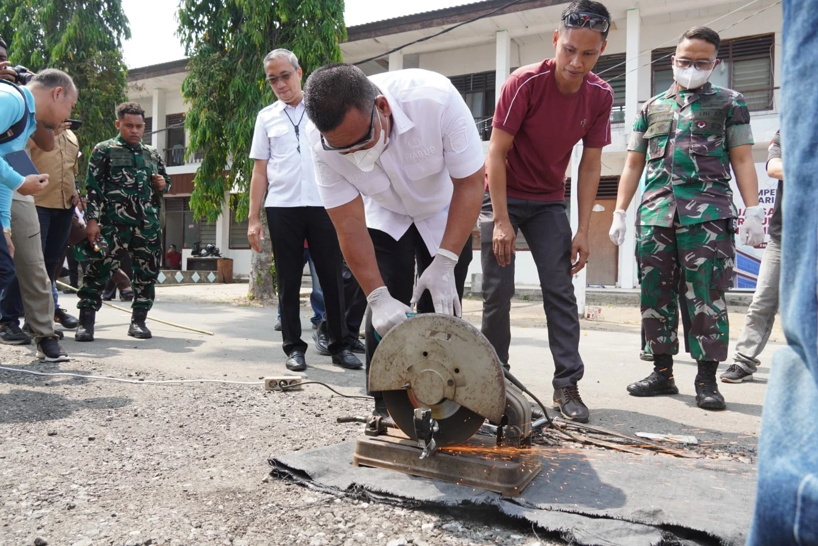 Kejari OKI Musnahkan Narkotika hingga Senjata Api dari Perkara Inkracht
