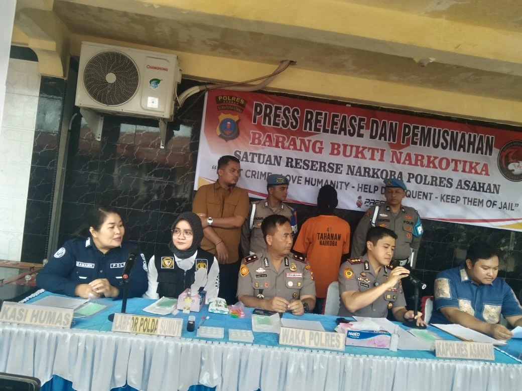 Press Release Narkoba jenis Sabu dengan Satuan Reserse Narkoba