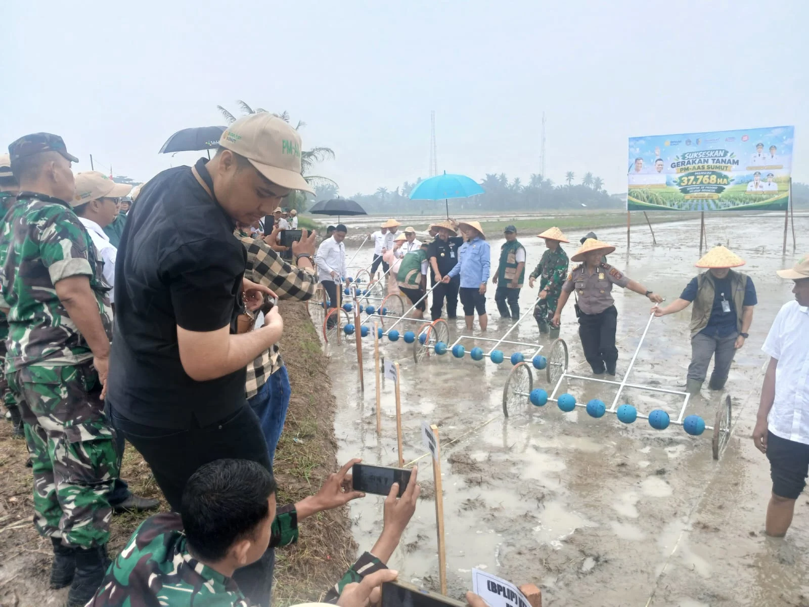 Kapolsek Air Putih Hadiri Gerakan Tanam Padi PM-AAS Menuju 37.768 Hektare