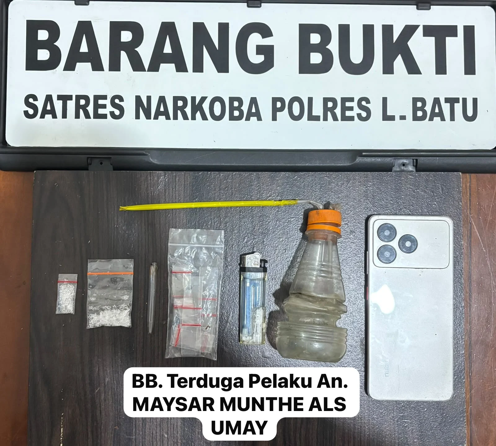 Umay Warga Desa Belongkut Marbau Labura Pelaku Narkotika Sabu 3,28 Berhasil Diamankan Satres Narkoba.Polres Labuhanbatu. 