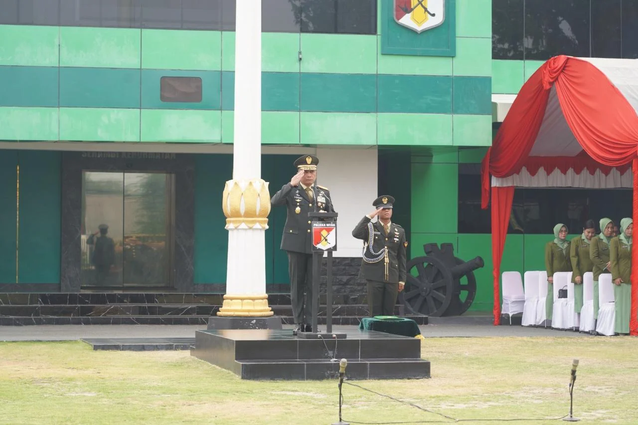 Kodam XXIII/Palaka Wira Peringati Hari Kesaktian Pancasila, Dirangkaikan Laporan Korps Kenaikan Pangkat dan Penyerahan Penghargaan kepada Prajurit Berprestasi