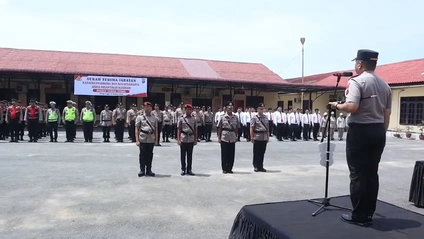 Kapolres Tebing Tinggi Pimpin Pergantian Kasat Resnarkoba, Kasat Samapta dan Kasi Hukum