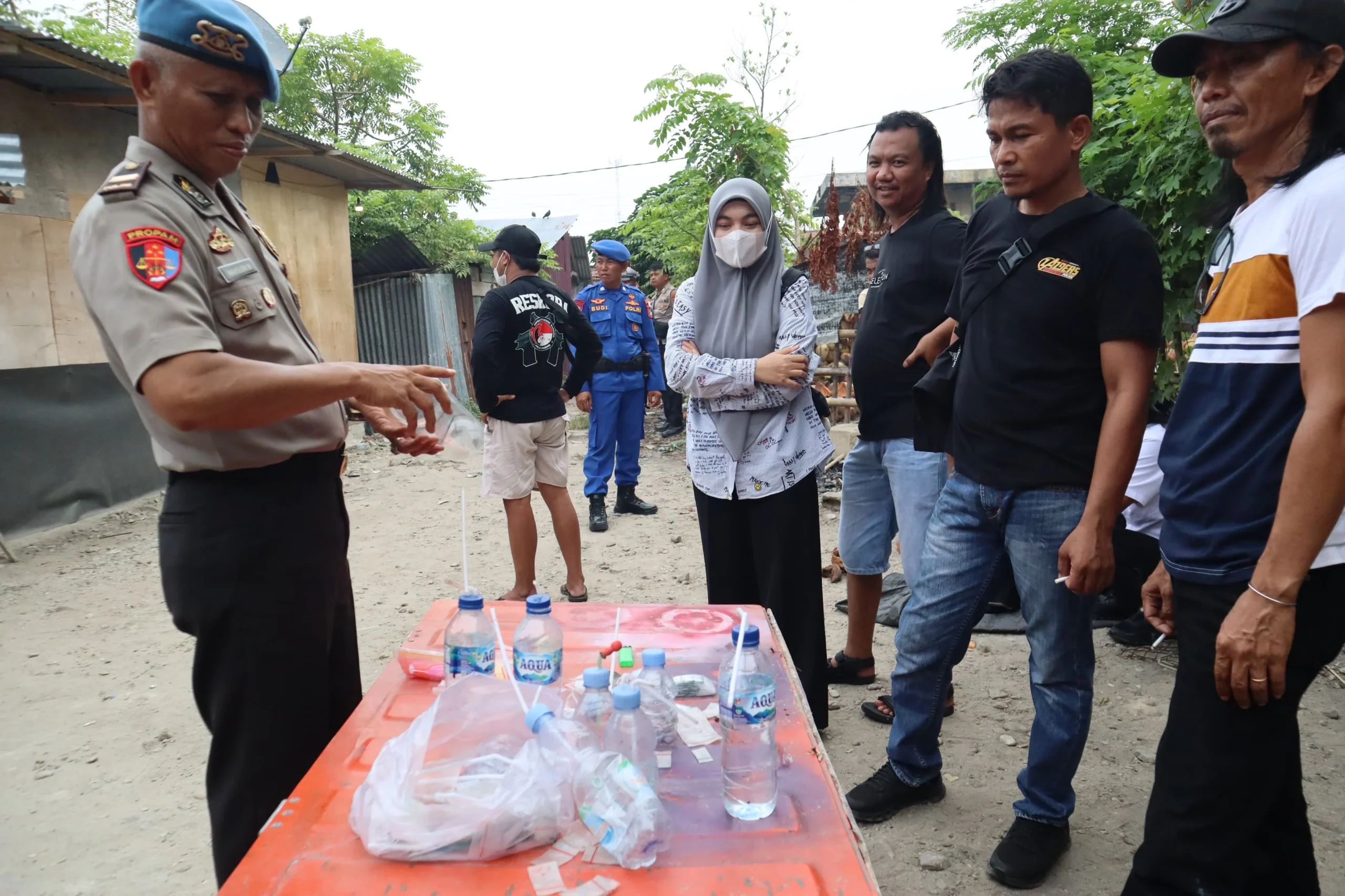 POLRES PARIGI MOUTONG AMANKAN TIGA ORANG DALAM KRYD GAKKUM NARKOBA, SEJUMLAH BARANG BUKTI DISITA