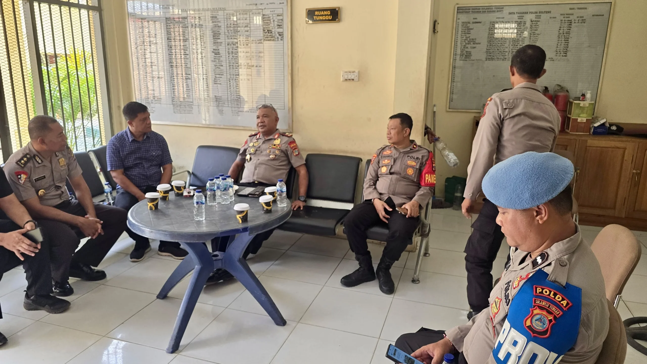 *Sidak Rutan Dittahti, Wakapolda Sulteng Dialog dan Beri Motivasi Warga Binaan*