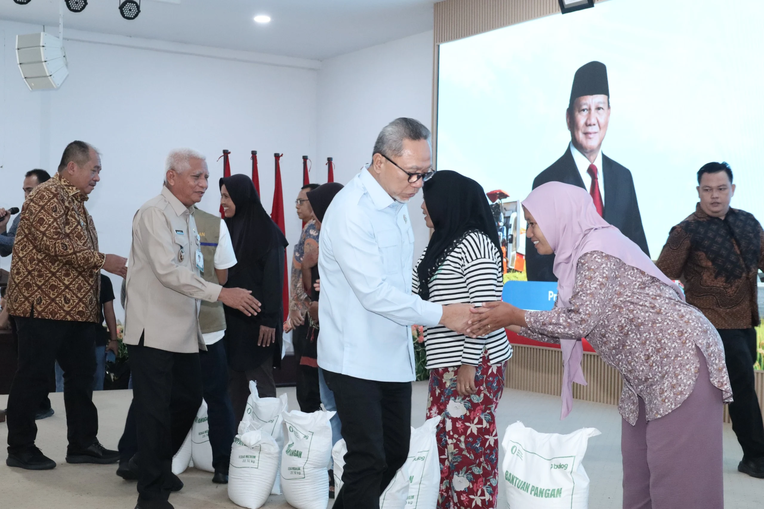 Ekspor Perdana 40 Ton Terasi Asahan ke Thailand, Menko Pangan Apresiasi UMKM Kabupaten Asahan