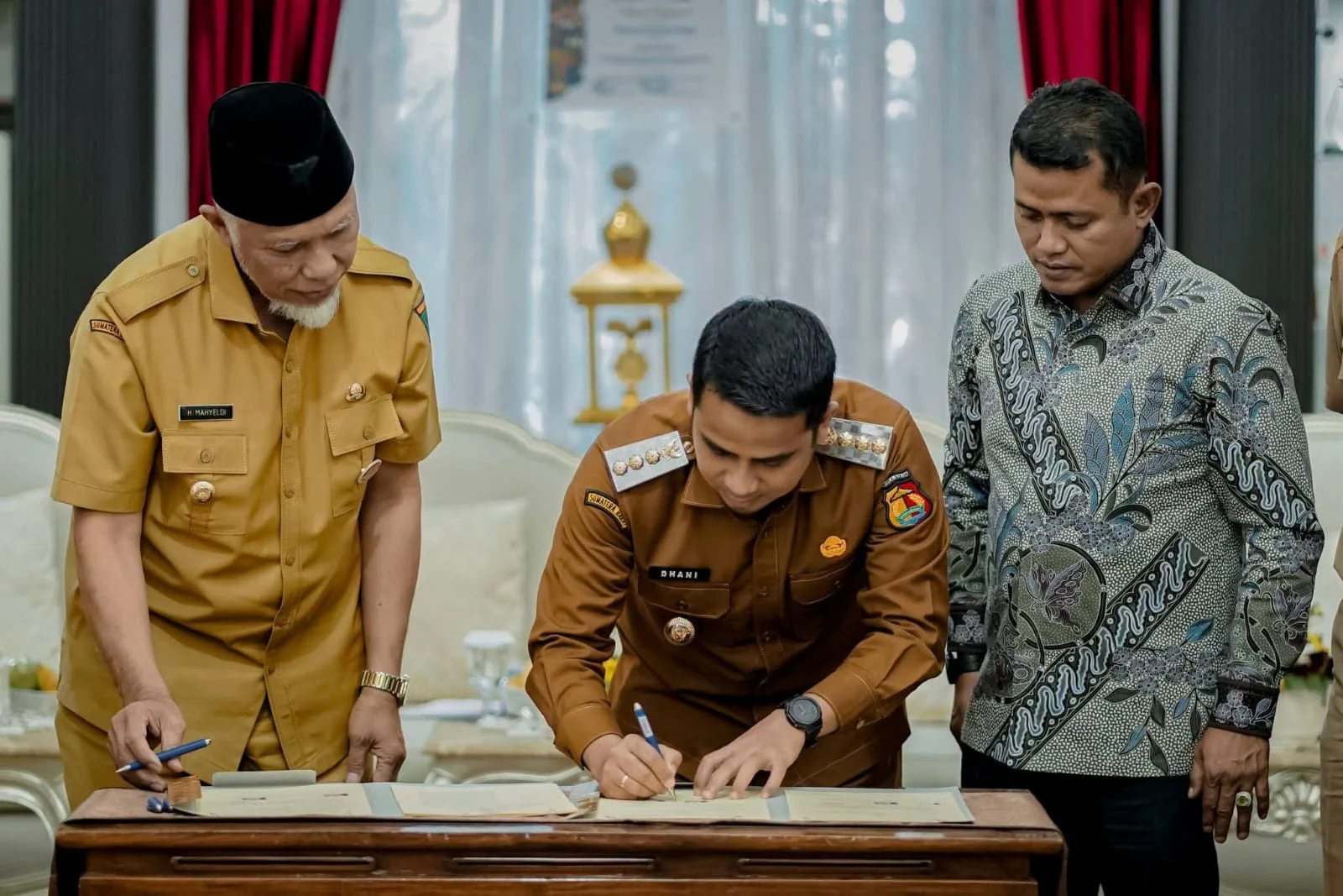 Walikota Solok Tandatangani Kerja Sama Pengolahan TPA Regional, Perkuat Sinergi Penanganan Sampah